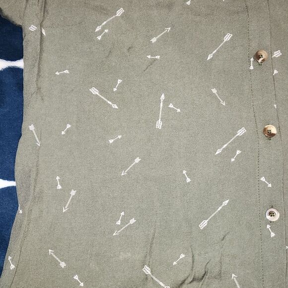 No Boundaries Junior's Button-front shirt with Short sleeve Size XS - Picture 8 of 10